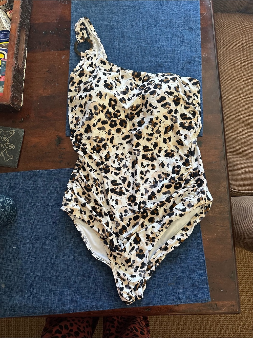 Nip Tuck Snow Leopard One-Shoulder Flattering Swimsuit M 8 - Picture 4 of 6